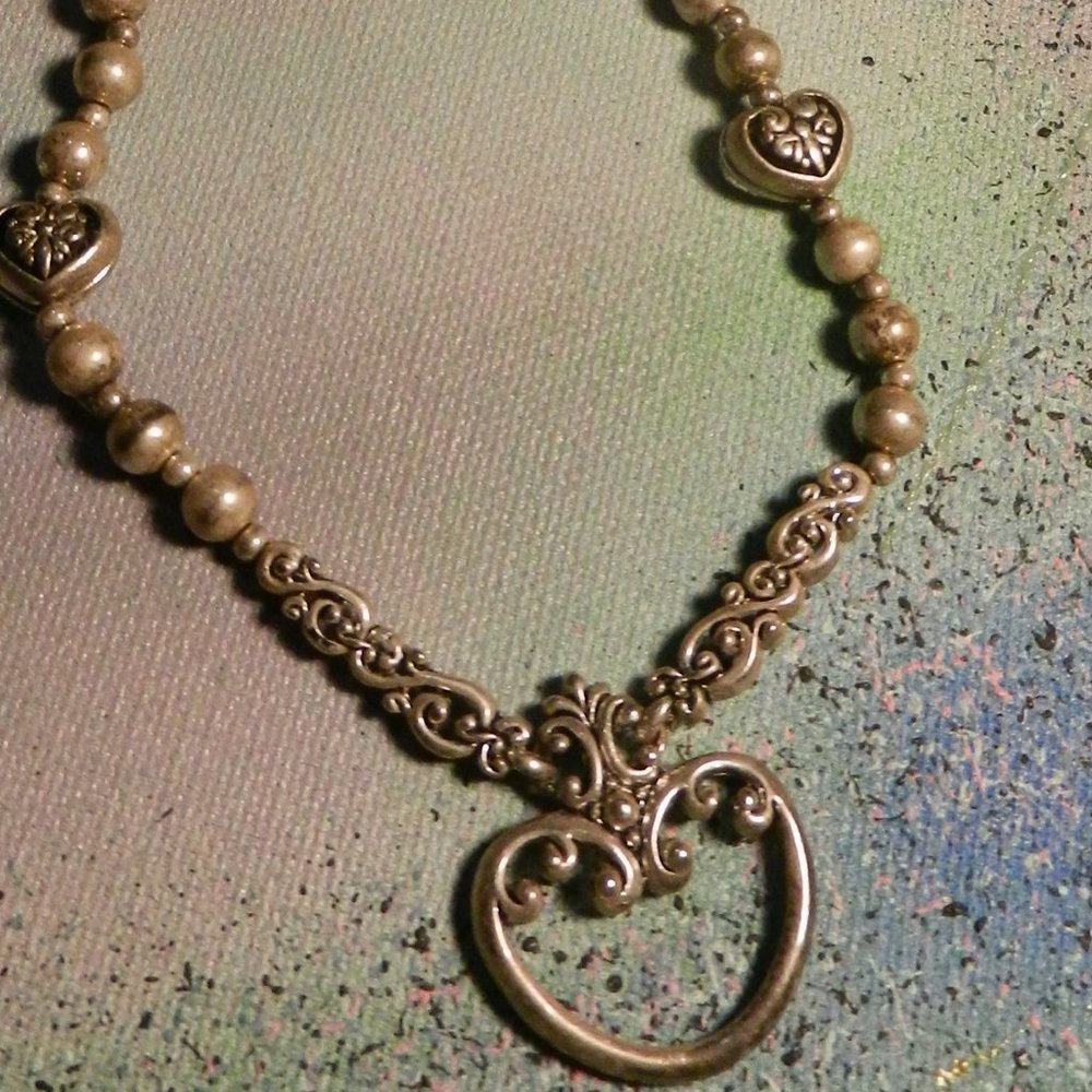 VTG hearts a'gogo silver necklace long silver tone filigree beaded pendant heart - Picture 4 of 16